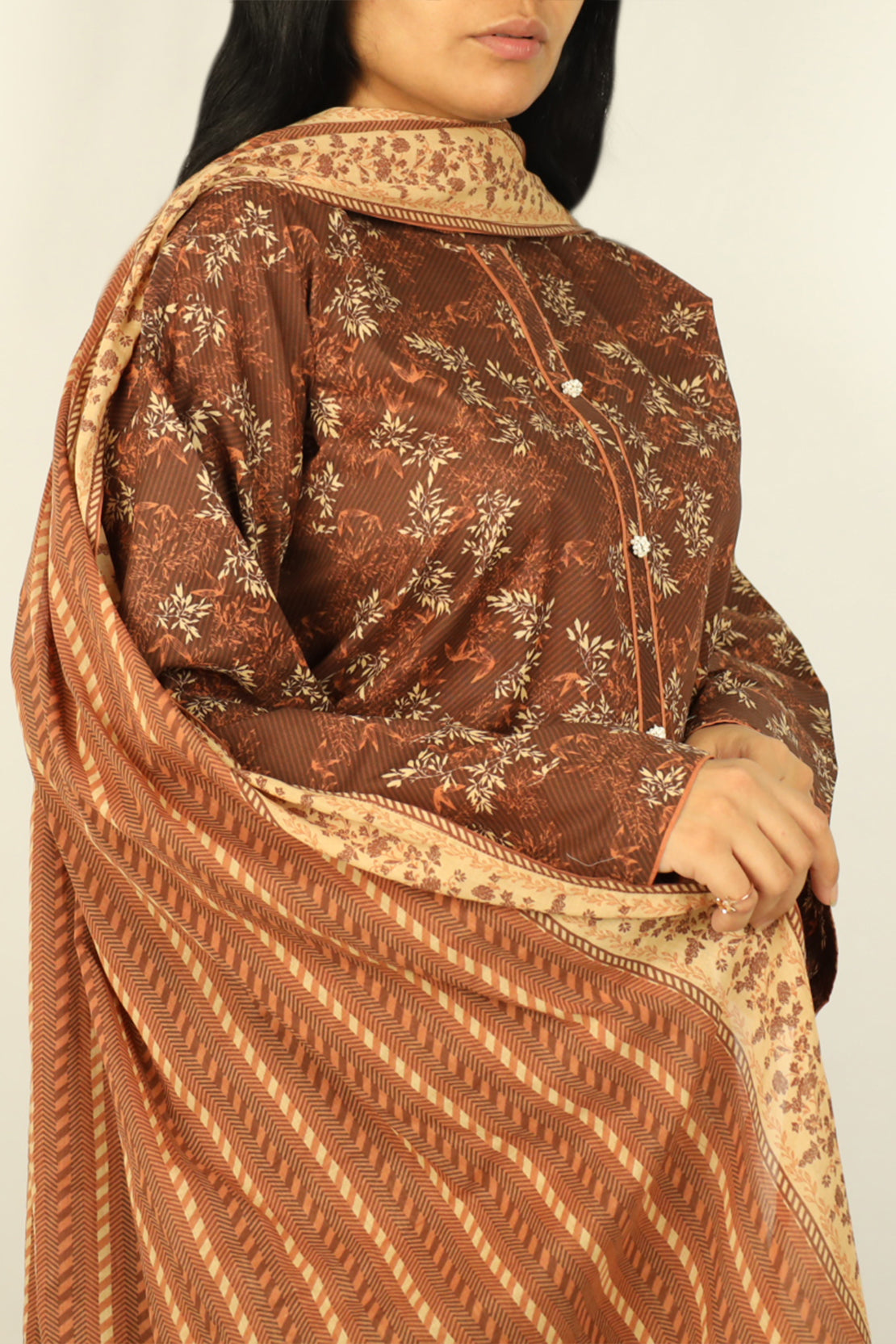 Unstitched Printed Lawn 2 Piece (Shirt/Dupatta)