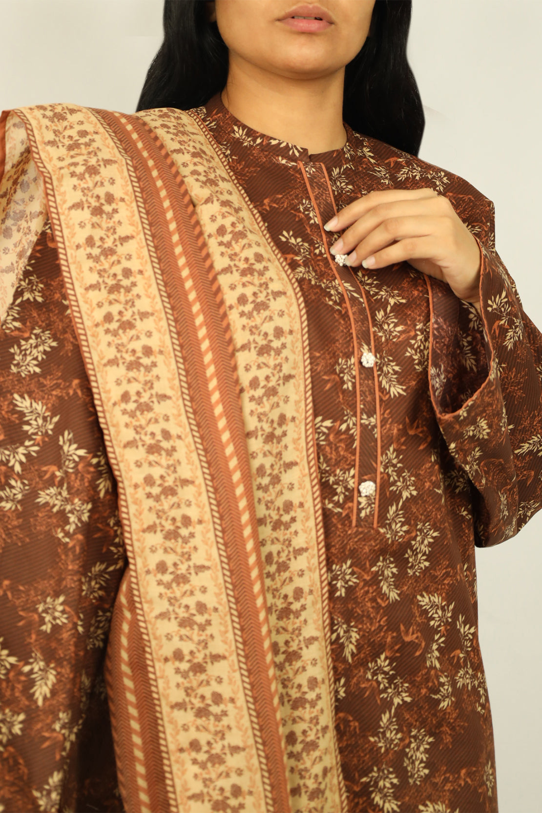 Unstitched Printed Lawn 2 Piece (Shirt/Dupatta)