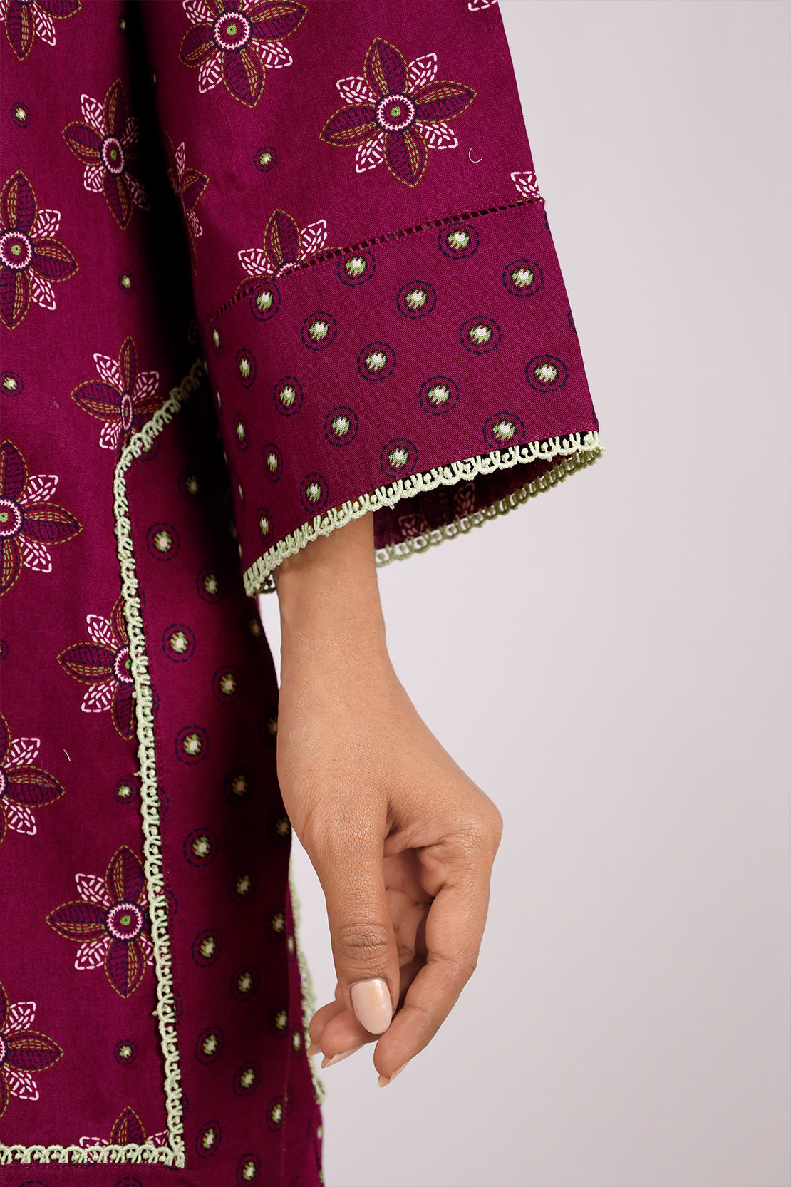 Unstitched Printed Lawn 2 Piece (Shirt/Trouser)