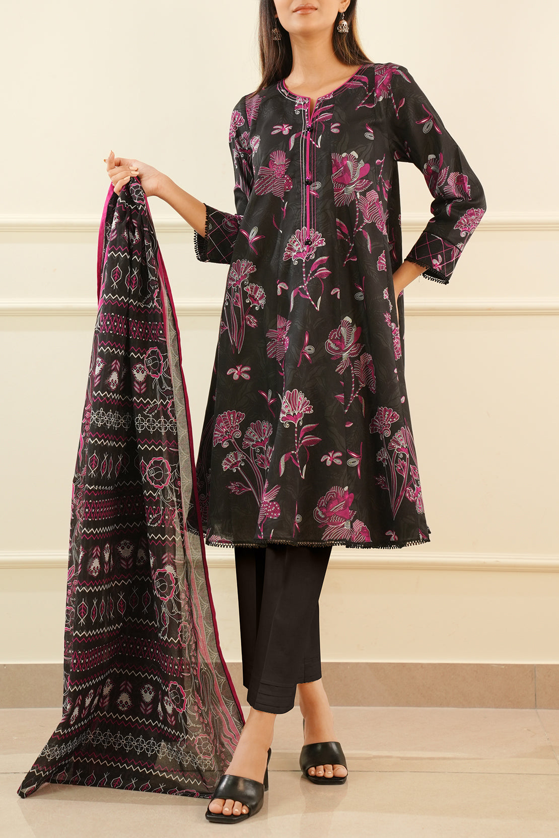 Unstitched Printed Lawn 3 Piece