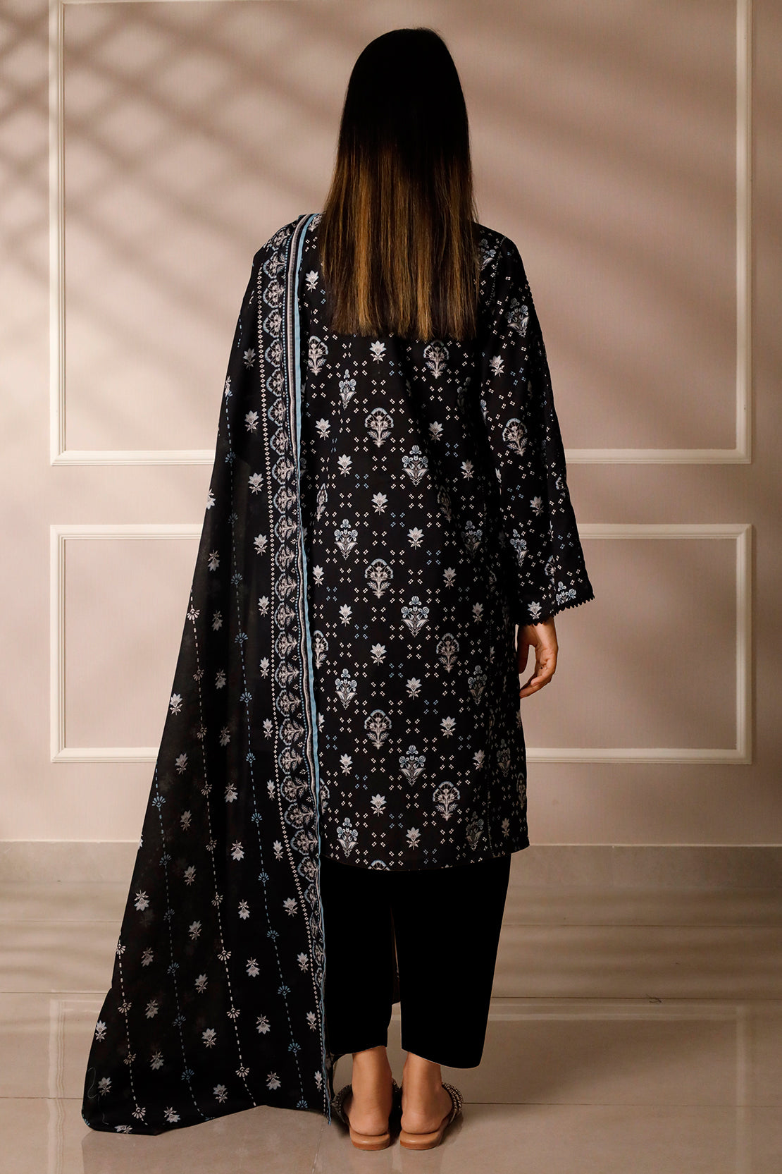 Unstitched Printed Lawn 3 Piece