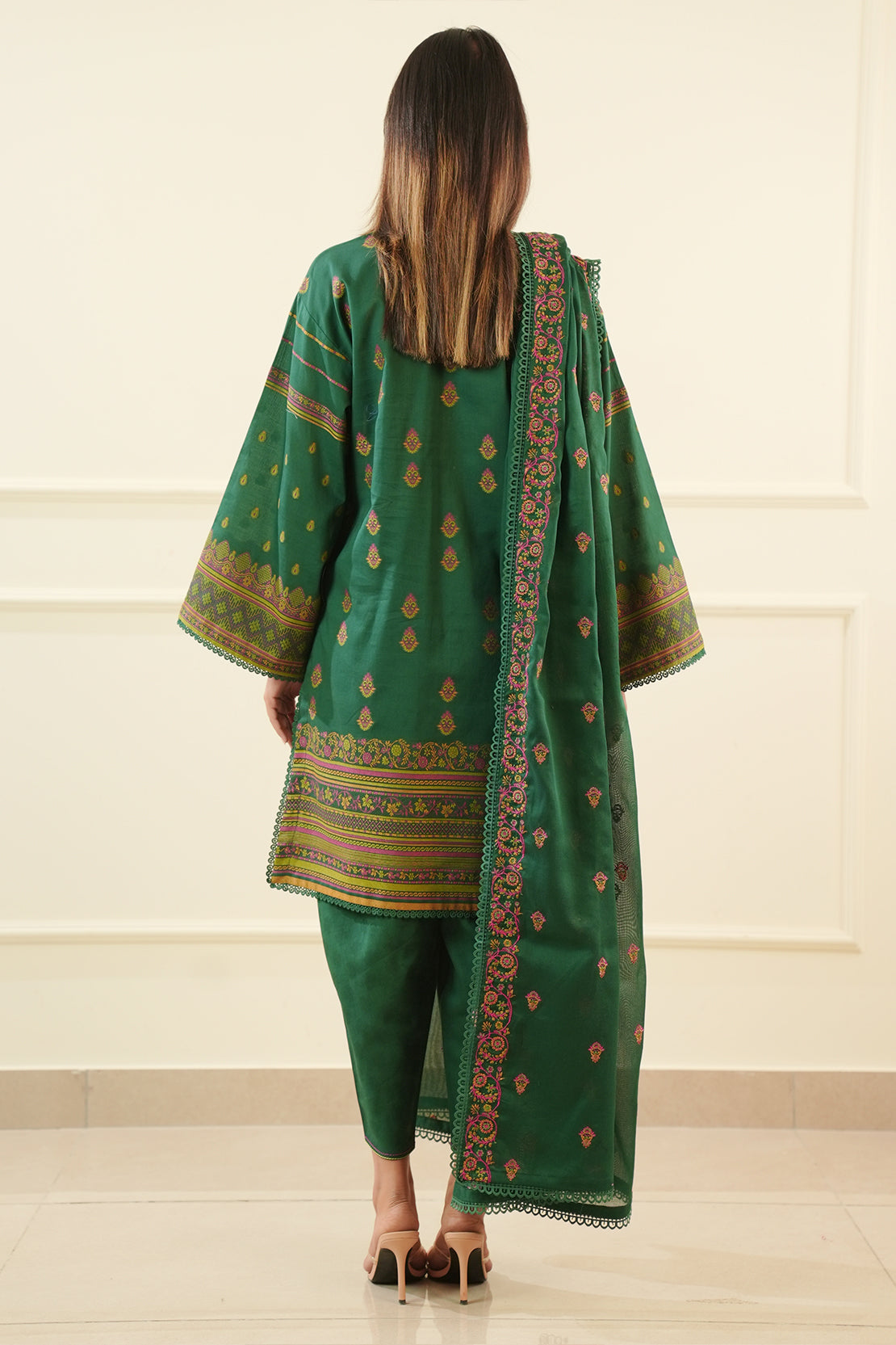 Unstitched Embroidered Jacquard Cotton 3 Piece